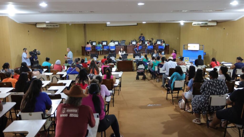 Primeira edição do mutirão foi um sucesso e segunda etapa começa na segunda-feira, dia 23 de junho, no Auditório da Prefeitura de Dourados. Foto: A. Frota