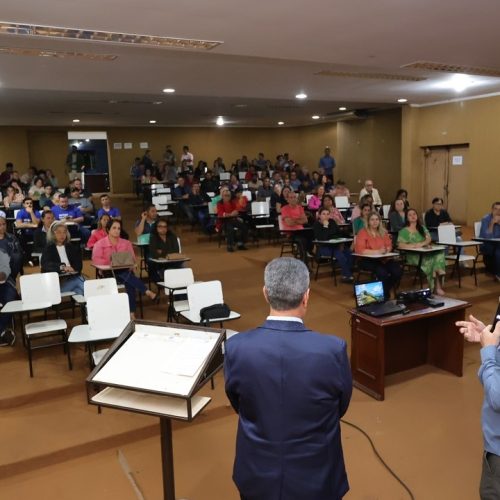 A abertura oficial do Perifeirarte ocorreu na noite desta quinta-feira, no auditório da Prefeitura Municipal, com evento técnico – Fotos: A. Frota