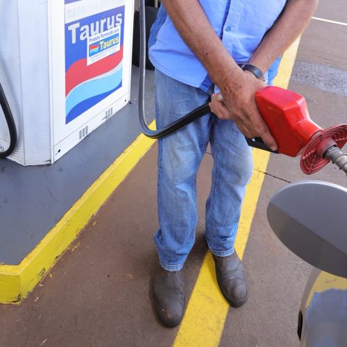 Preço médio da gasolina em Dourados é hoje 3,36% maior que em novembro do ano passado. Foto: A. Frota