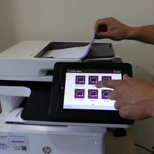 Decreto da secretaria de Administração estabelece que impressão em papel somente quando estritamente necessária. Foto – A. Frota