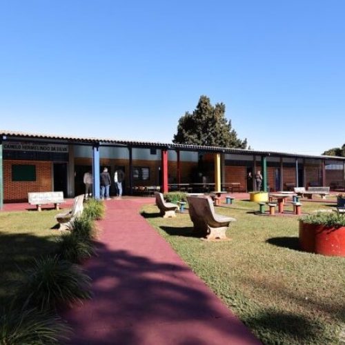 Escola Municipal Doutor Camilo Hermelindo é situada no Barreirinho
Foto: A. Frota