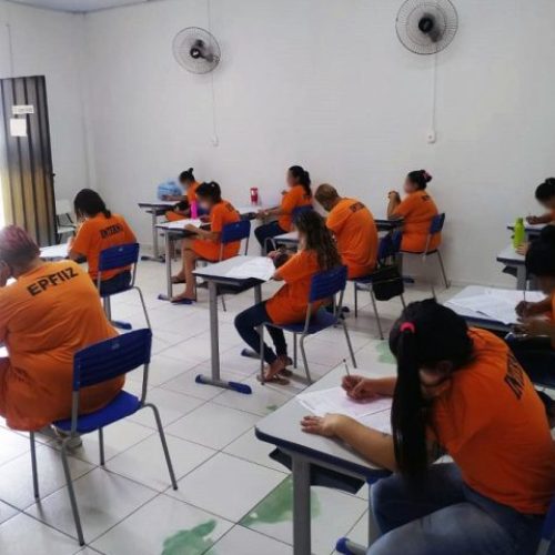 Governo de Mato Grosso do Sul Implementa Novo Plano de Educação Prisional com Meta de Aumentar em 20% o Número de Reeducandos Estudando