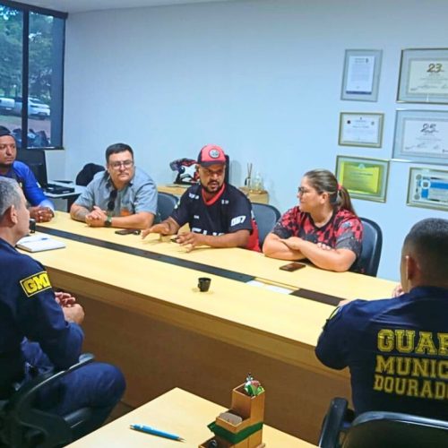 Guarda Municipal de Dourados Promove Encontro com Moto-Entregadores para Reforçar Segurança no Trânsito