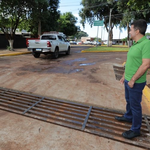 Marçal Filho entrega obra que vai solucionar problema de alagamento na rua Afonso Pena, proximidades da avenida Guaicurus. Foto: A. Frota