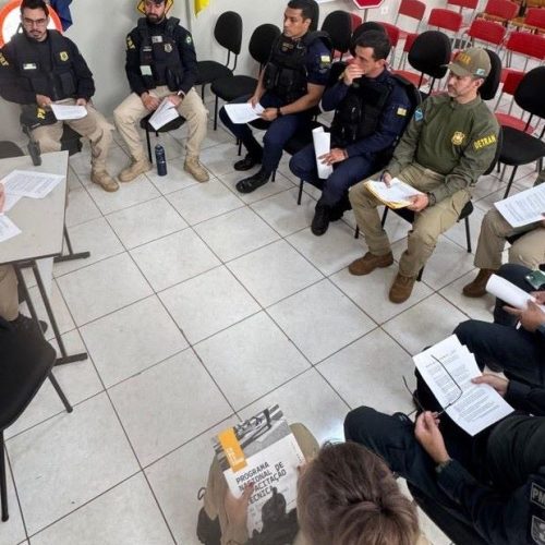 Reunião nesta terça-feira discutiu criação de lei para regulamentar o tráfego de cicloelétricos e veículos autopropelidos nas vias públicas de Dourados. Divulgação/Assecom