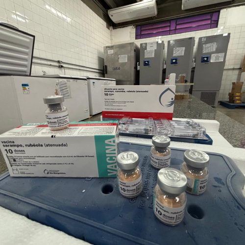 Vacina contra o sarampo está disponível nas Unidades Básicas de Saúde e Prefeitura de Dourados realiza “Dia D” para reforçar imunização. Foto: Helton Davis