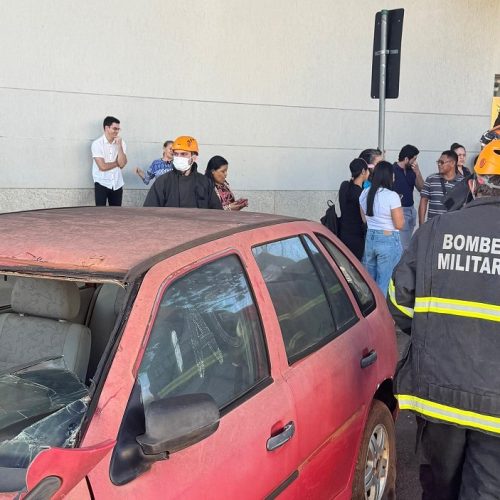 Simulação de acidente na área central sensibilizou a população nesta manhã- Divulgação/Agetran