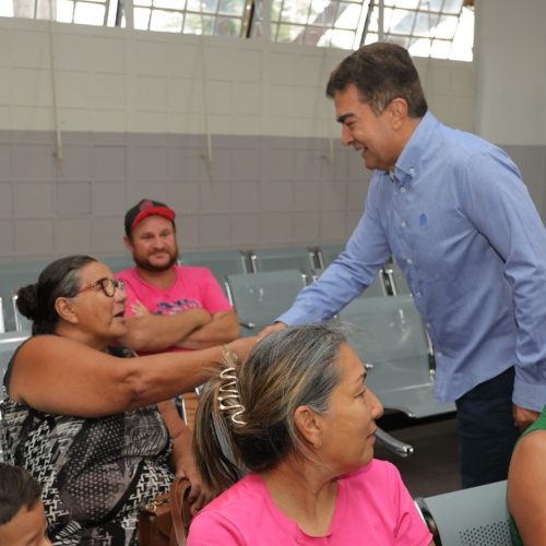 Prefeito Marçal Filho conversou com usuários e acompanhou sobre os serviços prestados pela Unidade de Saúde do Jardim Maracanã. Foto: A. Frota