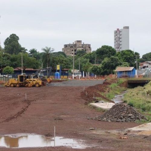 Andamento das obras na Aziz Rasselém também foi destacado pelo prefeito Marçal Filho- Crédito: A. Frota