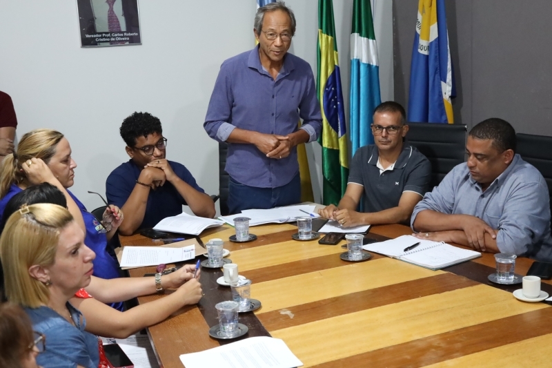 Comissão de Educação da Câmara de Dourados Ouve Reivindicações dos Coordenadores Pedagógicos Comissão de Educação da Câmara de Dourados Ouve Reivindicações dos Coordenadores Pedagógicos