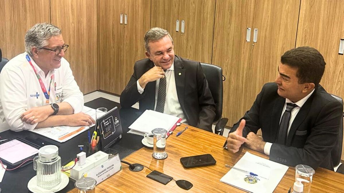 Em audiência com Marçal, ministro da Saúde recebe projetos para Dourados Em audiência com Marçal, ministro da Saúde recebe projetos para Dourados