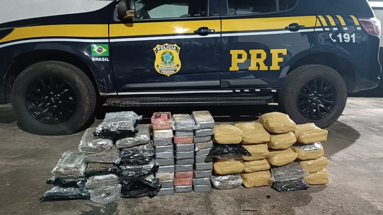 PRF apreende cocaína e skunk no Mato Grosso do Sul