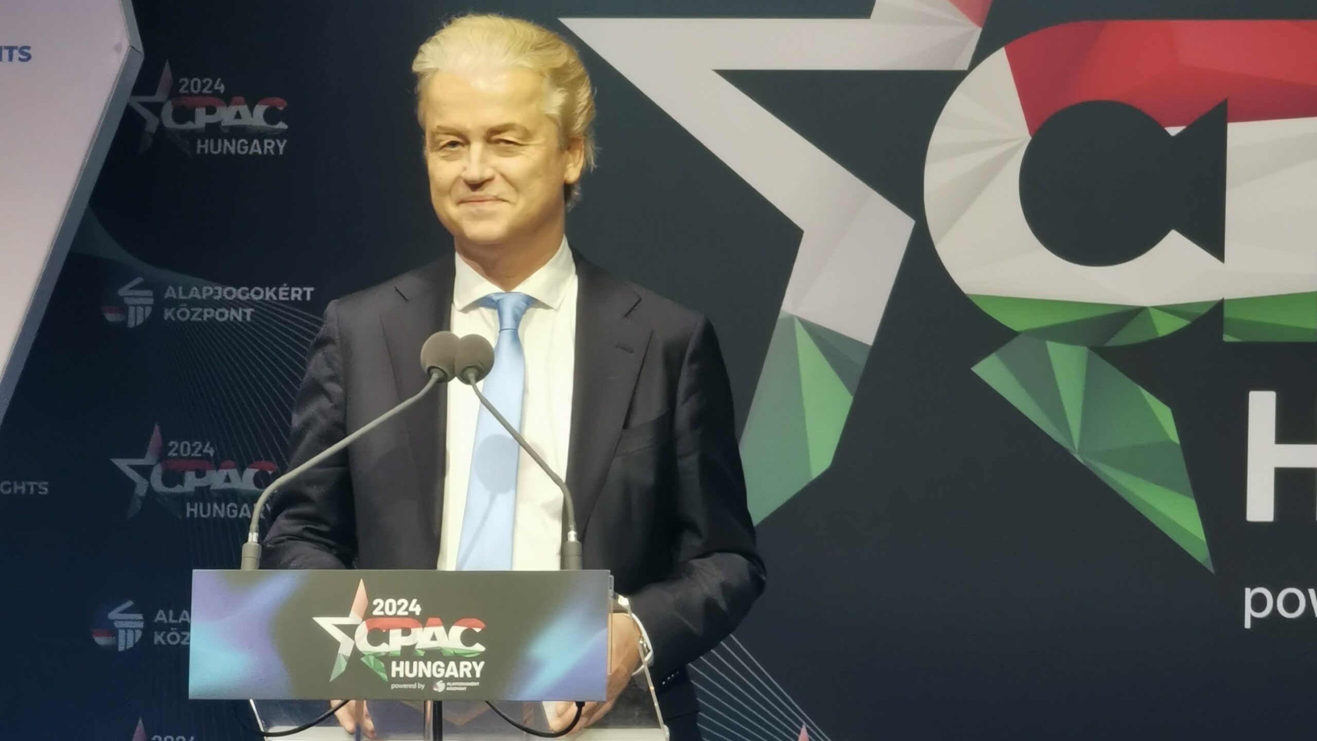Crise na Holanda: Geert Wilders Derruba Governo por Defesa de Políticas Migratórias Mais Rígidas
