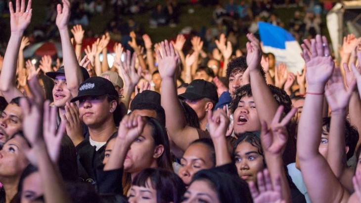 Atitude 67 e Top Samba: pagode com tempero de MS agita 15 mil pessoas no ‘MS ao Vivo’