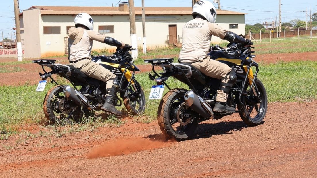 Agetran capacita agentes de trânsito para atuarem como motociclista batedor Agetran capacita agentes de trânsito para atuarem como motociclista batedor