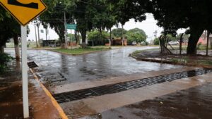 Implantação e melhoria de drenagem eliminaram alagamentos na avenida Guaicurus e início do bairro Parque Alvorada – Foto: A. Frota