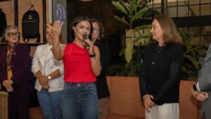 Campanha “Um Natal de Esperança” promovida pela Unigran em parceria com a Prefeitura de Dourados foi lançada na noite desta segunda-feira -Foto: Unigran e A. Frota