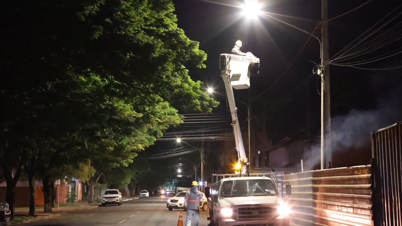 Dourados avança com Iluminação de LED com mais de 4 mil lâmpadas trocadas