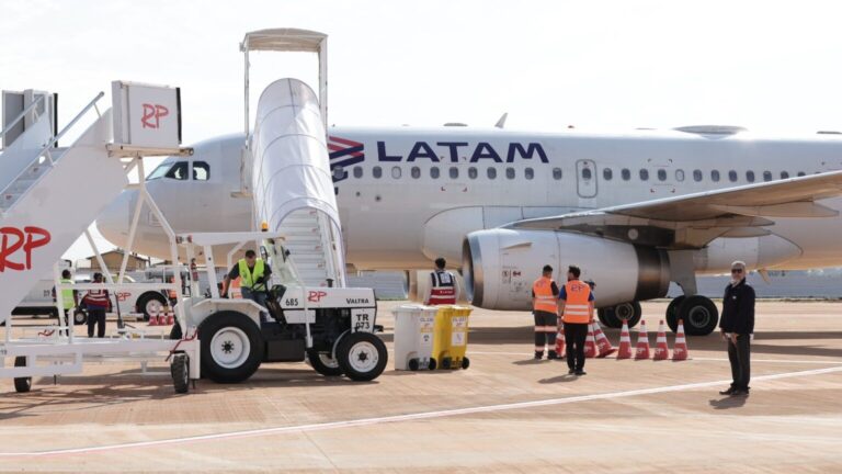 Latam Airlines transportou 9.395 passageiros somente nos dois primeiros meses de operação no Aeroporto Regional de Dourados. Foto: A. Frota