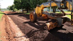 Serviço de cascalhamento na Campina Verde teve início pela Rua Nelson Vicente de Almeida – Foto: A. Frota