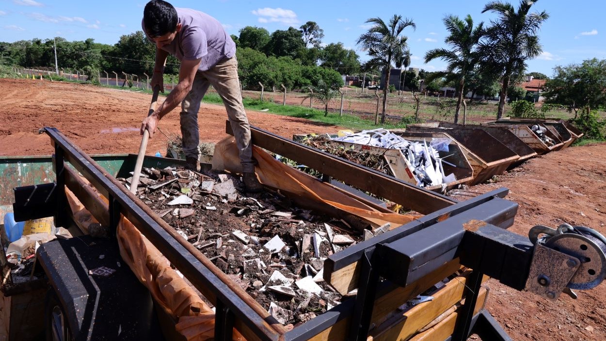 Ecopontos recebem 2 mil toneladas de resíduos por mês