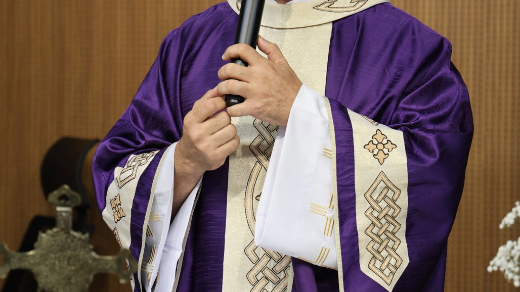 Missa na ALEMS ressalta importância das vidas das mulheres no tempo do advento