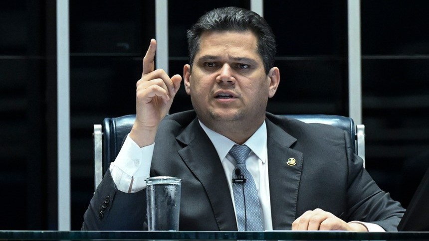Senado reage à decisão que dificulta impeachment de ministros do STF