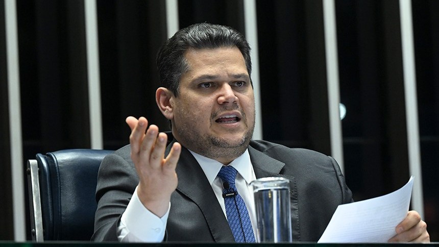 Davi anuncia votação do 'PL da Dosimetria' no Senado após análise da Câmara
