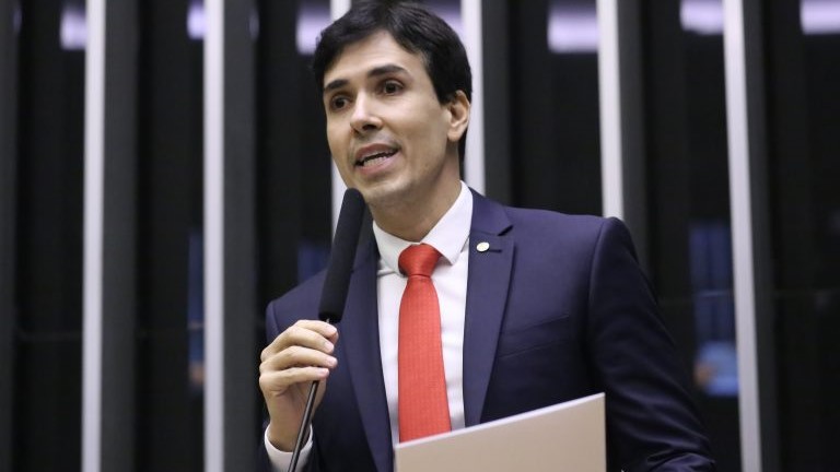 Câmara aprova isenção de IPVA para veículos com mais de 20 anos