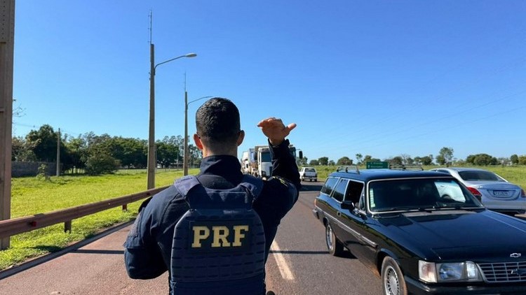 PRF deflagra operação Rodovida 2025 nesta terça-feira com restrições de tráfego