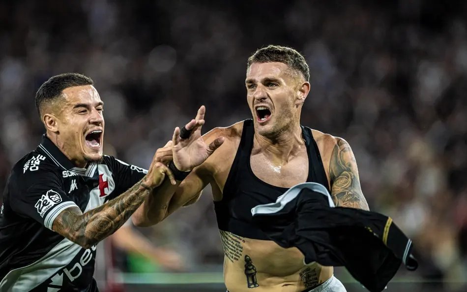 Rayan e Vegetti decidem e Vasco sai em vantagem na Copa do Brasil