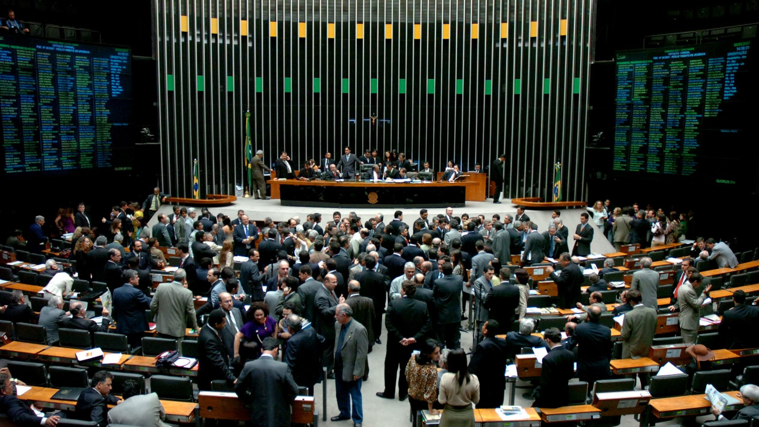 Câmara aprova urgência para criação da Bancada Cristã no Congresso Câmara aprova urgência para criação da Bancada Cristã no Congresso