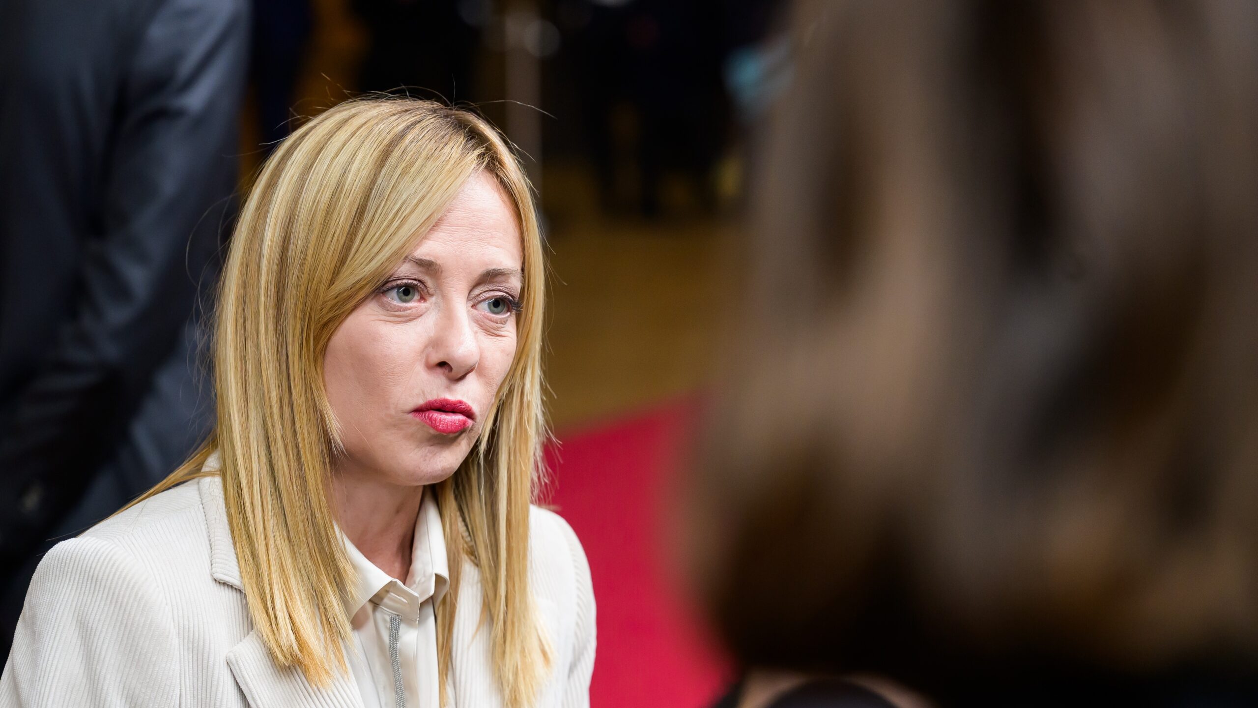 Giorgia Meloni reafirma que Itália nunca reconheceu vitória de Maduro e destaca posição italiana sobre Venezuela