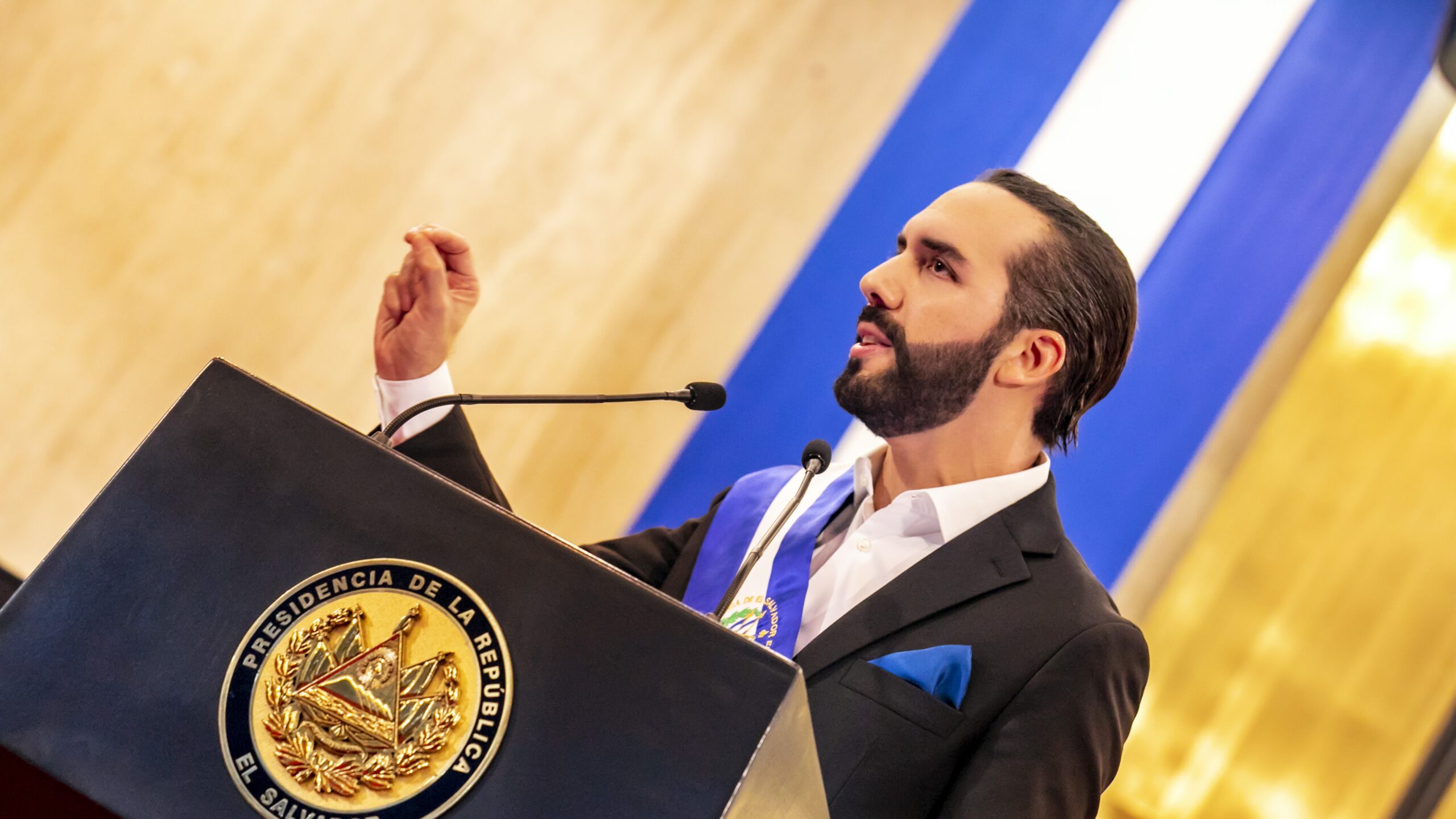 Bukele envia 1.500 soldados e 500 policiais em operação contra tentativa de reorganização de gangues em El Salvador Bukele envia 1.500 soldados e 500 policiais em operação contra tentativa de reorganização de gangues em El Salvador