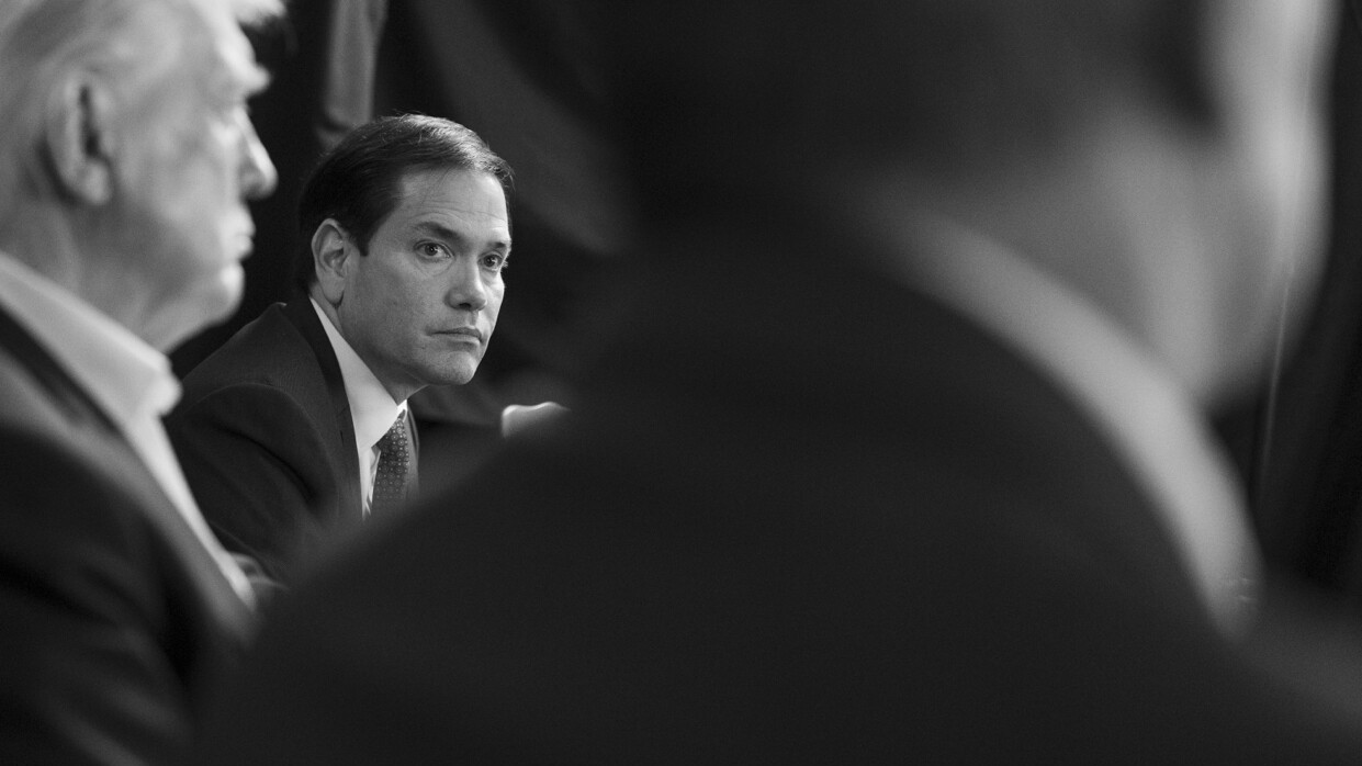Marco Rubio pede libertação de presos políticos em Cuba após chegada de dissidente a Miami Marco Rubio pede libertação de presos políticos em Cuba após chegada de dissidente a Miami