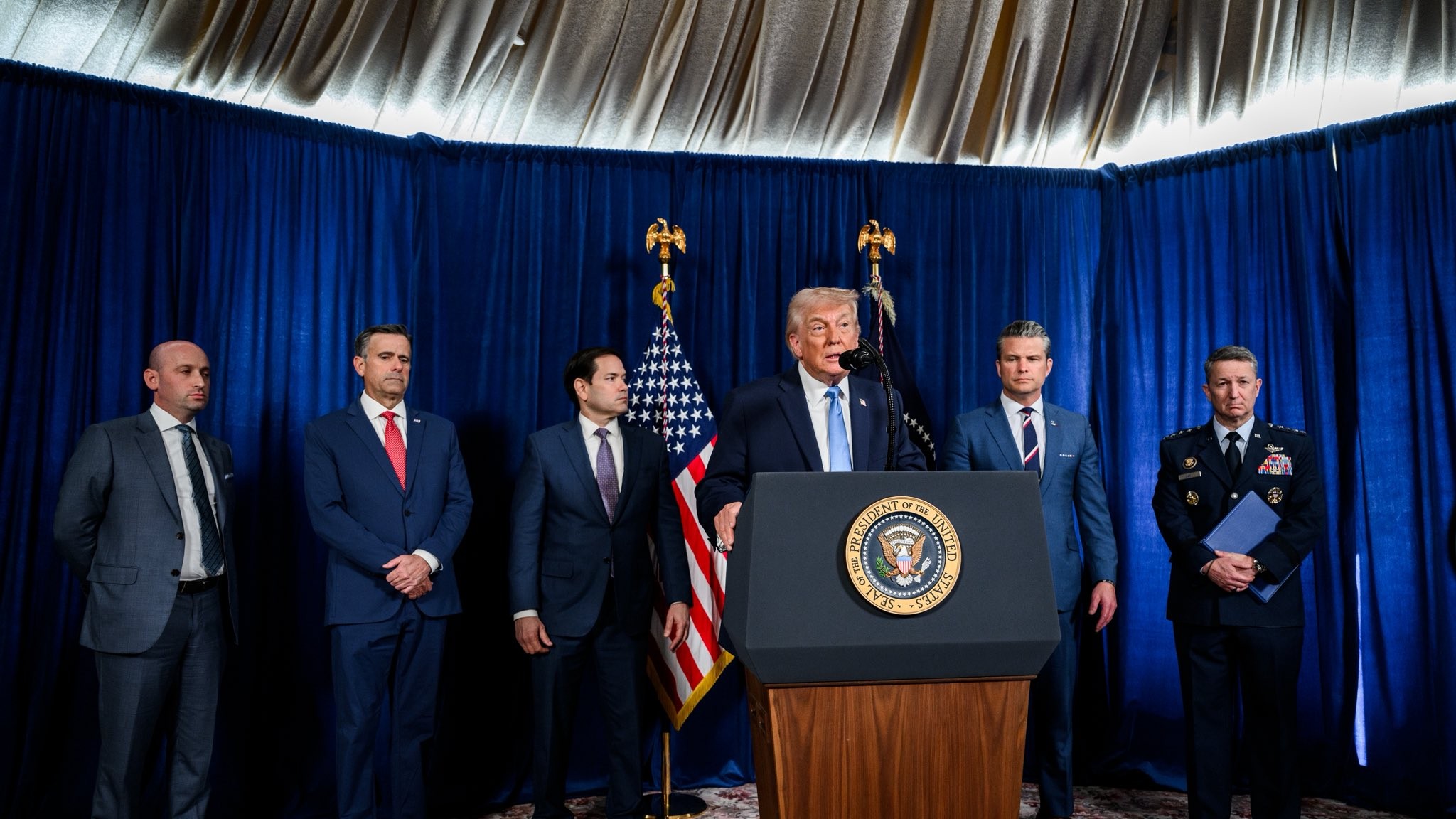 Trump anuncia retirada dos Estados Unidos de mais de 60 entidades internacionais