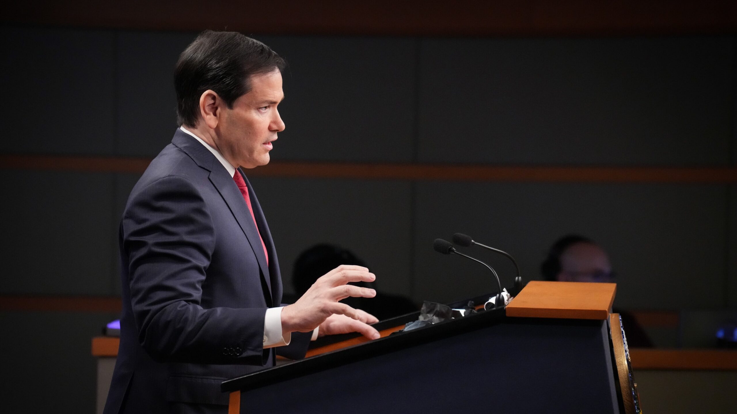 Rubio exige libertação imediata de 700 presos políticos em Cuba Rubio exige libertação imediata de 700 presos políticos em Cuba