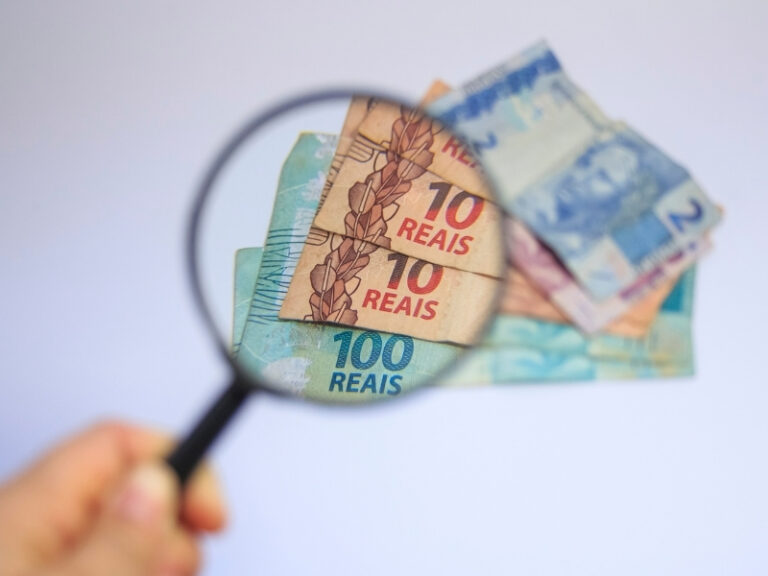 Duas servidoras suspeitas de desvio de R$ 190 mil são afastadas da Câmara de Vereadores