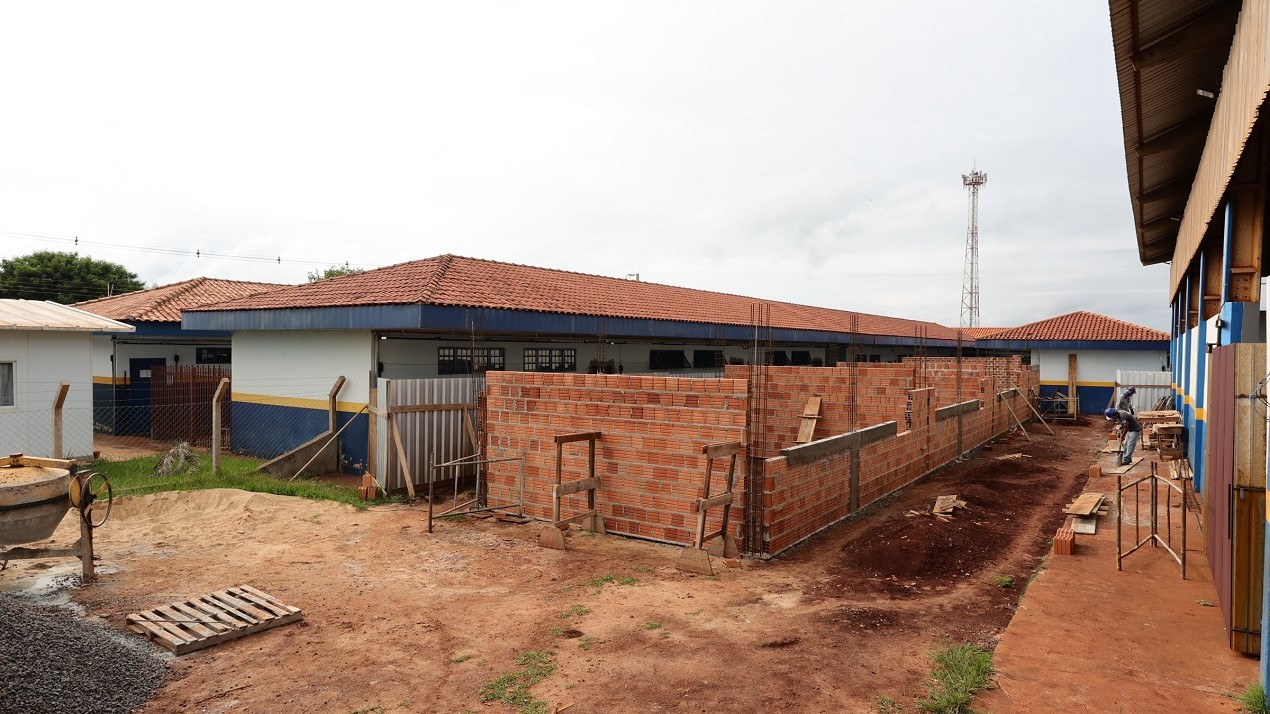 Prefeitura avança com obra de novas salas de aula no Jardim Guaicurus