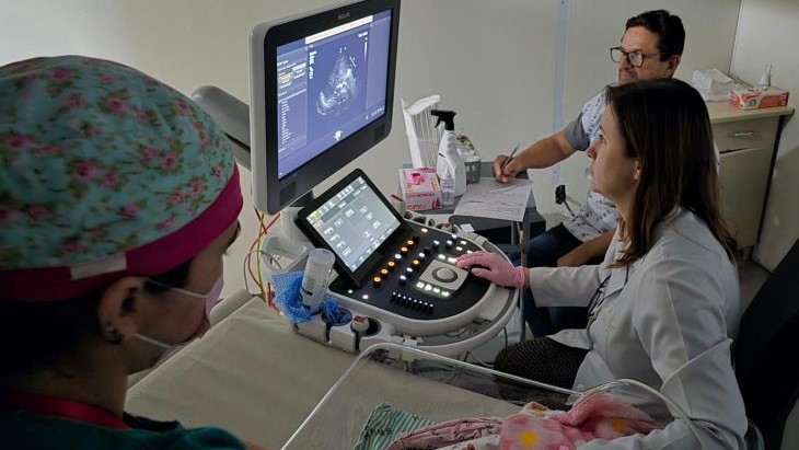 Novo ecocardiograma garante diagnósticos mais precisos, inclusive para prematuros, no HRMS