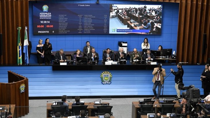 Aliança entre poderes e trabalho pelo desenvolvimento socioeconômico de MS marcam abertura do ano legislativo