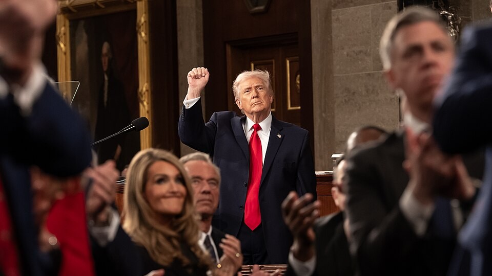 Trump solicita ao Congresso proibição permanente para aquisição corporativa de residências unifamiliares