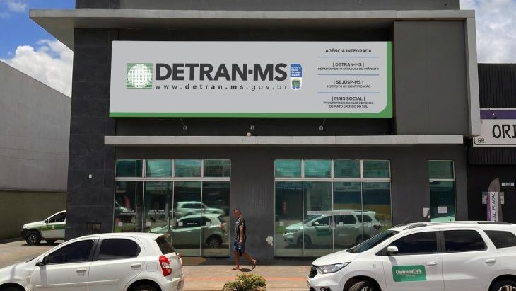 Agência híbrida de Dourados passa a ser integrada e reúne serviços do Detran, Mais Social e RG