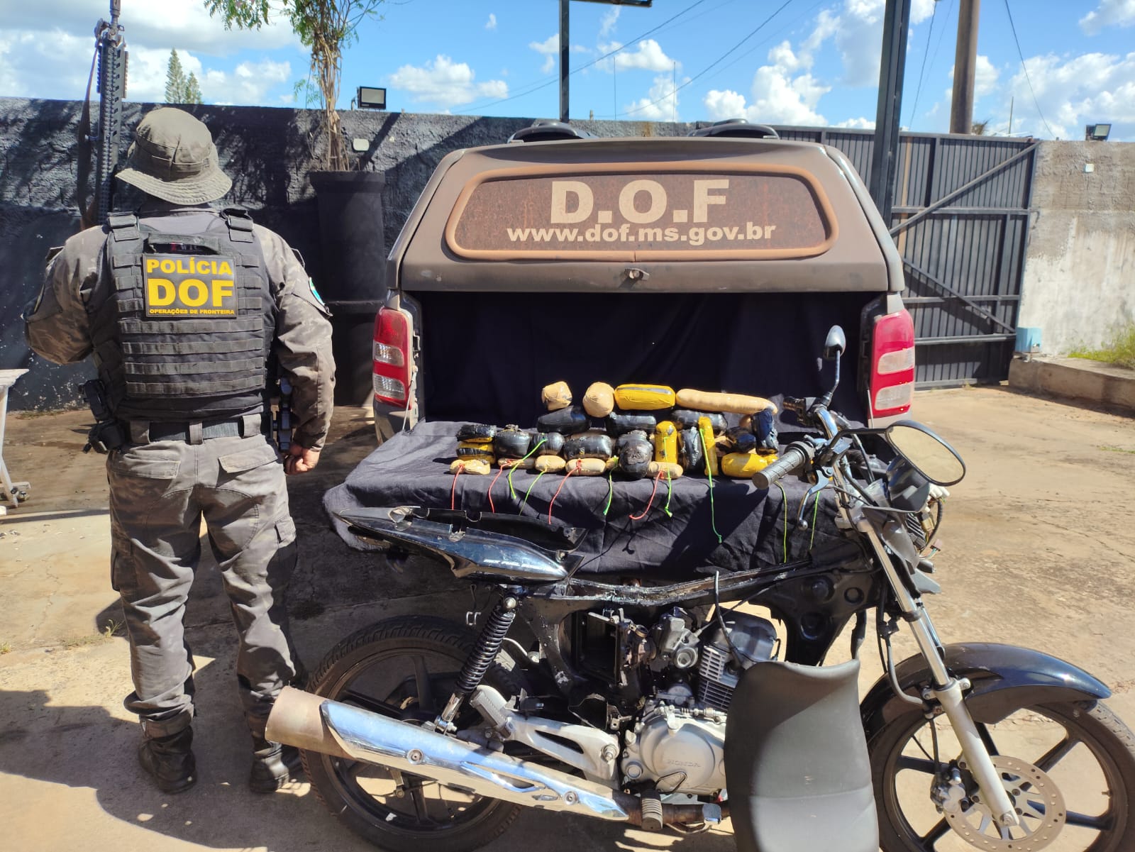 DOF apreende haxixe marroquino escondido em chassi de moto