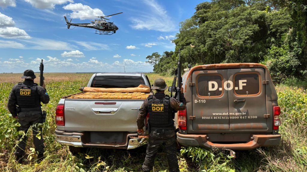 Com apoio de helicóptero, DOF apreende quase duas toneladas de maconha em caminhonete furtada