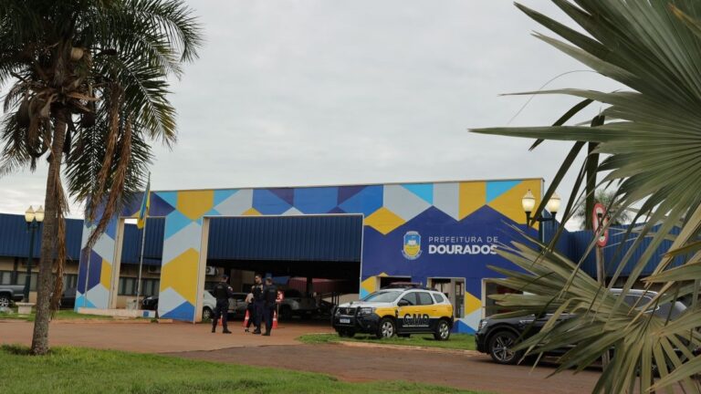 Dourados abre processo seletivo para contratar professor de apoio pedagógico