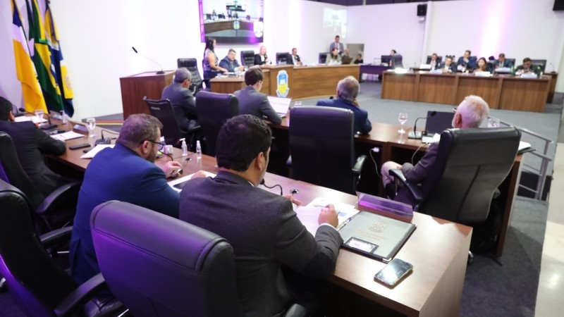 Câmara aprova projeto que amplia atuação das farmácias de manipulação em Dourados Câmara aprova projeto que amplia atuação das farmácias de manipulação em Dourados