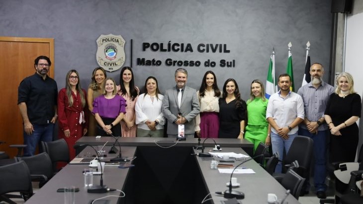 Polícia Civil atualiza protocolo de atendimento a mulheres vítimas de violência em MS Polícia Civil atualiza protocolo de atendimento a mulheres vítimas de violência em MS