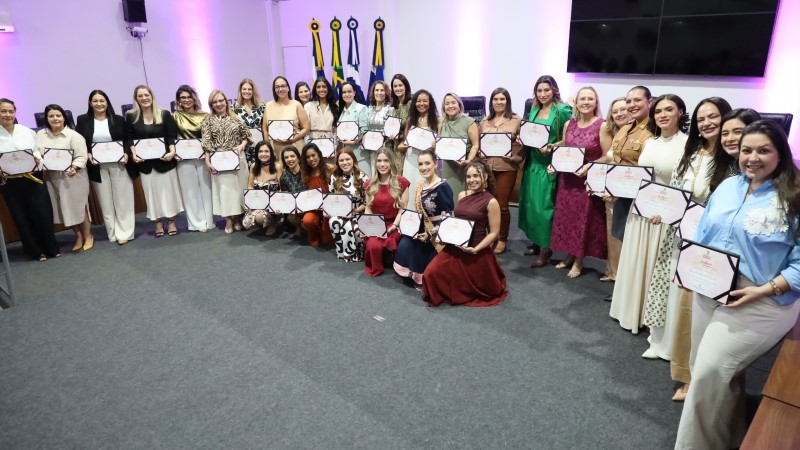Liandra homenageia “Mulheres que Inspiram” em noite de reconhecimento e emoção na Câmara de Dourados