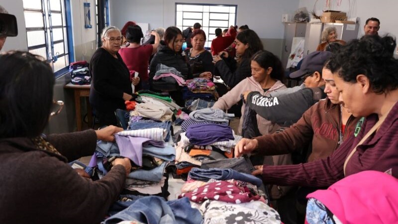 Dourados prepara Campanha do Agasalho com meta de ampliar atendimento a famílias Dourados prepara Campanha do Agasalho com meta de ampliar atendimento a famílias